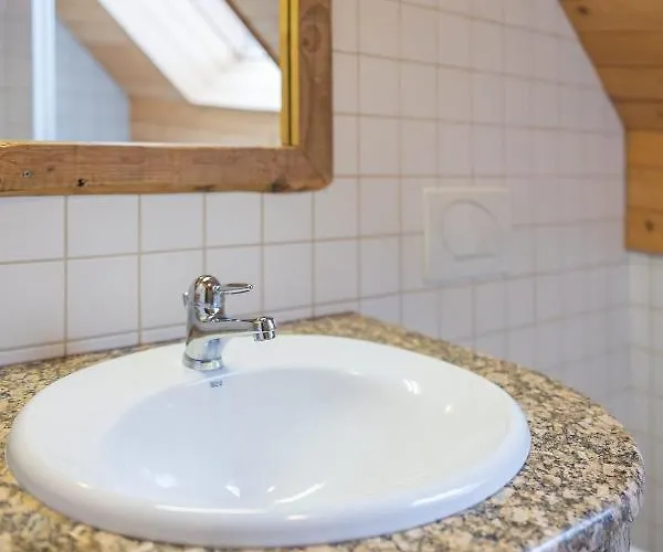 ゲストハウス Novak 3*